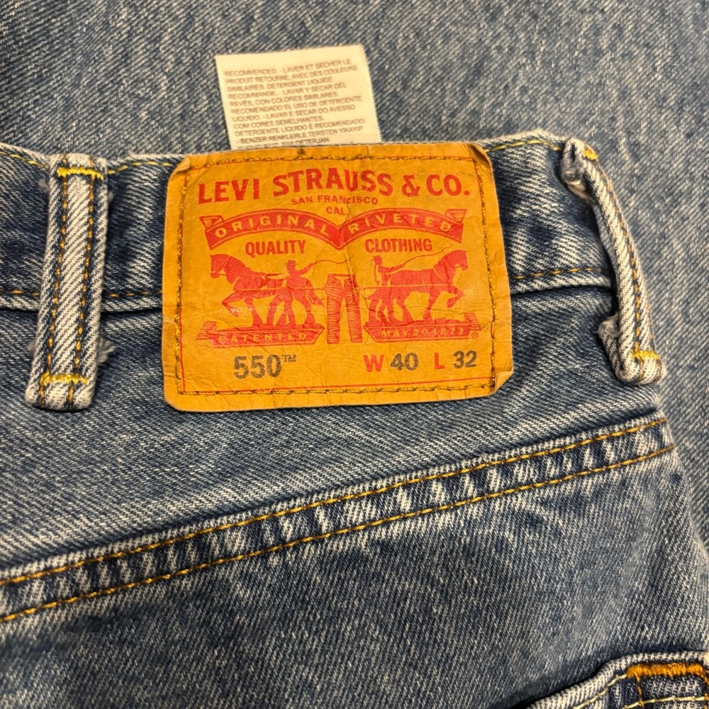 Levi's Men's 550 Relaxed Jeans